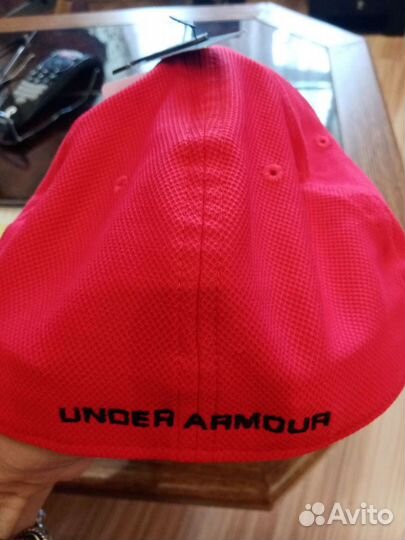 Бейсболка under armour