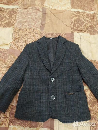 Продам школьную форму