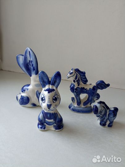 Фигурки животных гжель