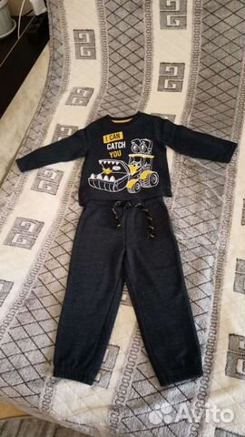 Пакетом вещи для мальчика