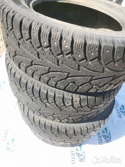 Hankook Winter I'Pike 215/60 R16