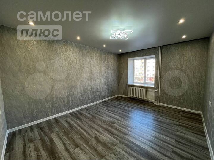 2-к. квартира, 64,3 м², 3/10 эт.