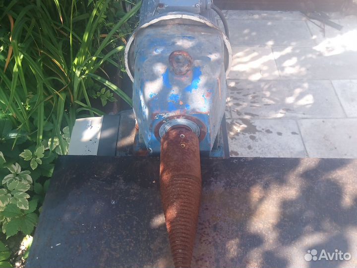 Конусный дровокол