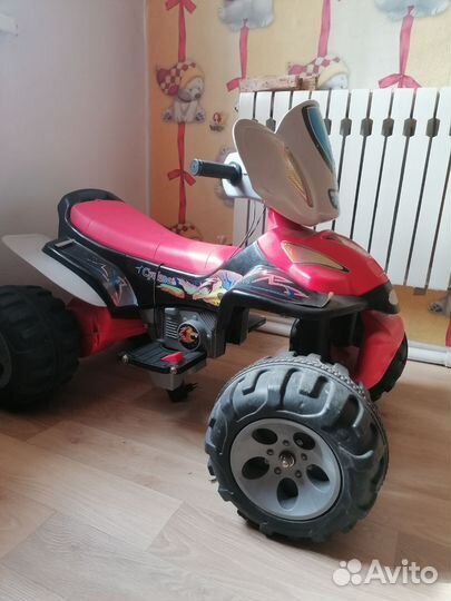 Детский квадроцикл на аккумуляторе