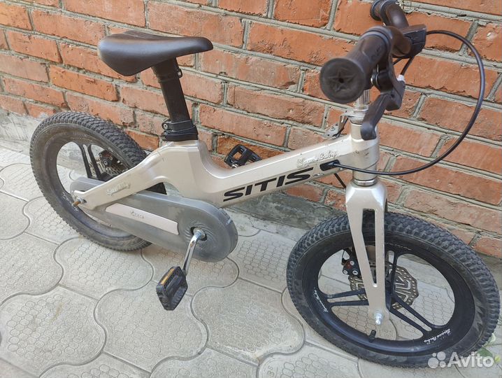 Детский велосипед 16
