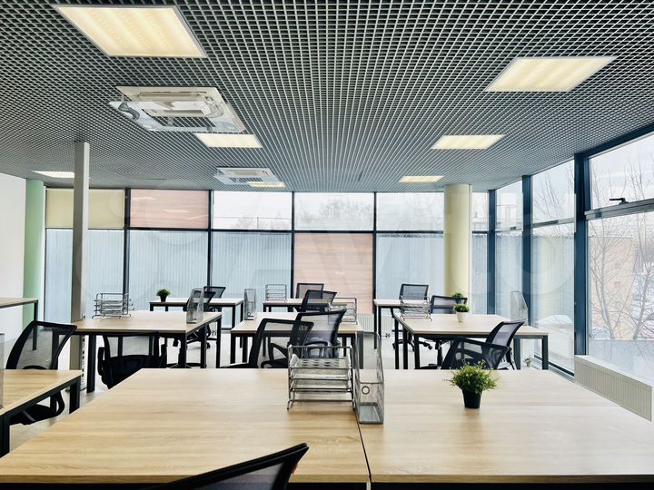 Офисный блок + переговорные + кухня Нагатинская