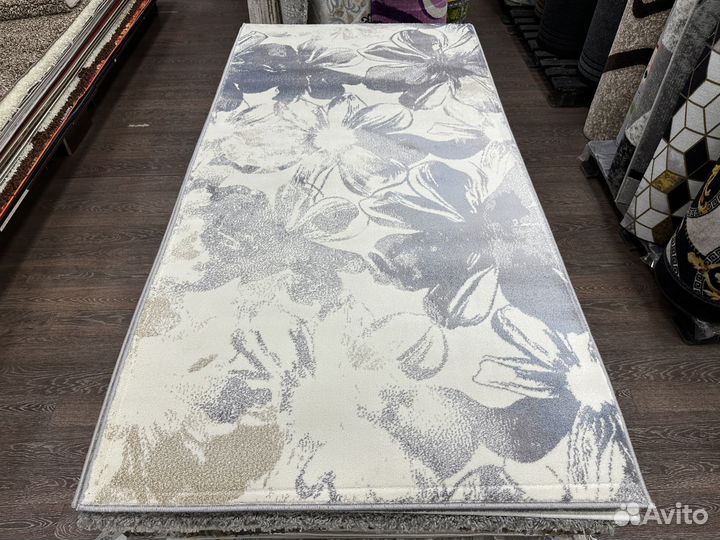 Ковер новый 1х2 Цветы