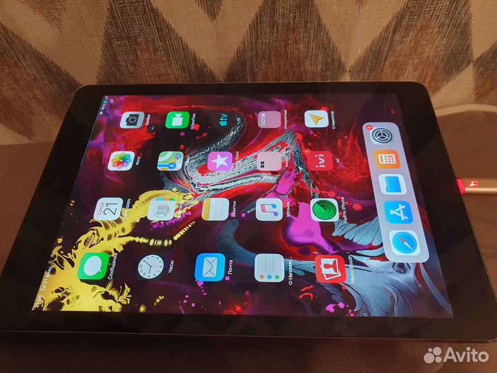 Планшет apple iPad air