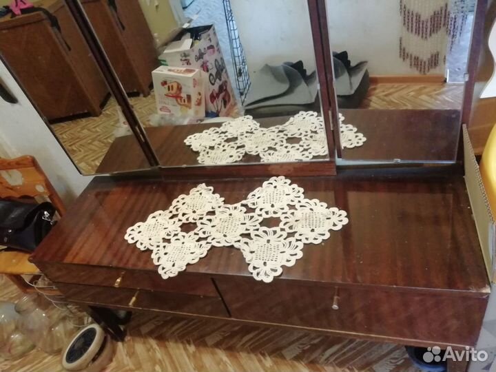 Трюмо трельяж с зеркалом бу