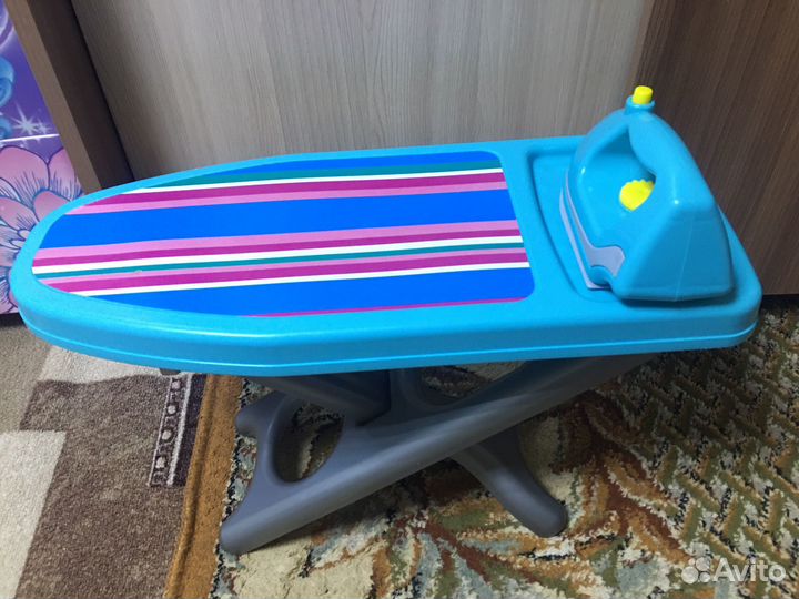 Гладильная доска и утюг детские
