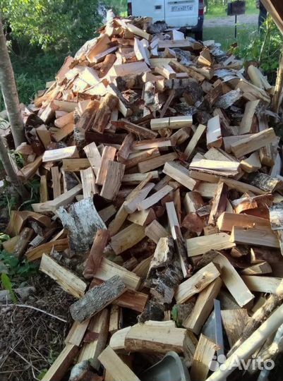 Дрова Береза навалом сухие в Выборге любого объема