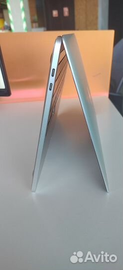Apple MacBook Pro 13 2016 i5 8gb 256gb