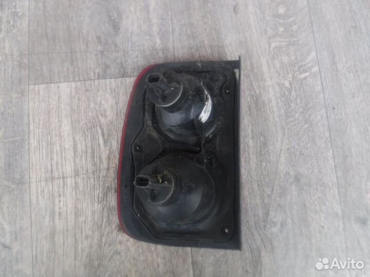 Фонарь правый верхний №15 Land Rover Freelander 1