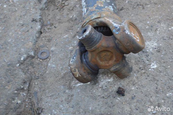 Карданный вал scania 2-series 142 (01.80-12.88)