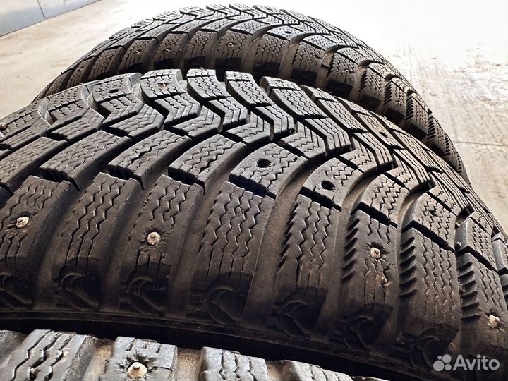 Michelin X-Ice North 2 235/55 R18