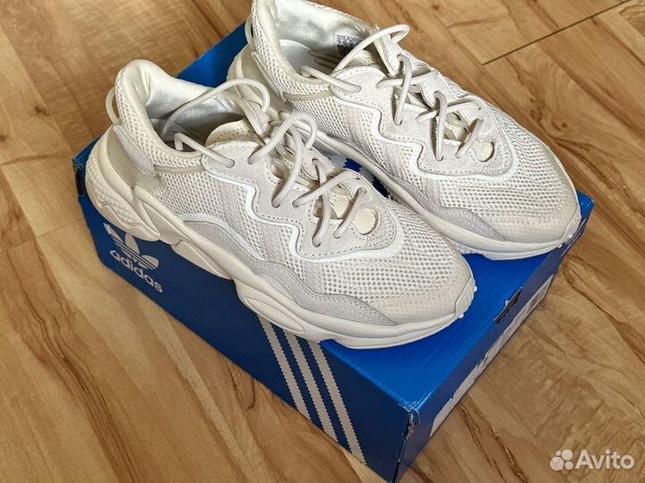 Кроссовки adidas ozweego женские 37 размер