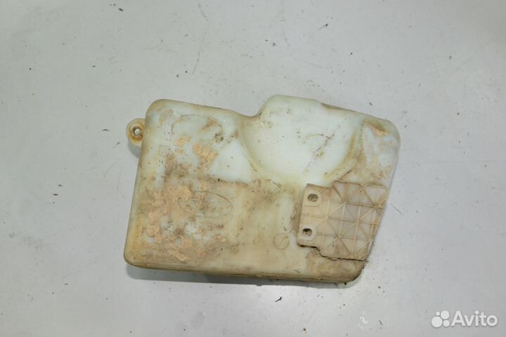 Бачок стеклоомывателя стекла и фар Discovery 3