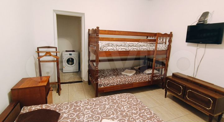 2-к. квартира, 45 м², 1/2 эт.