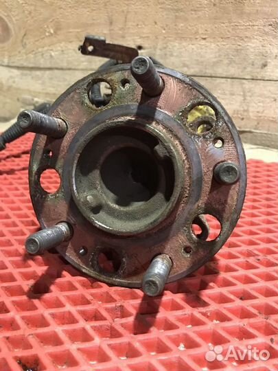 Ступица передняя Kia Quoris