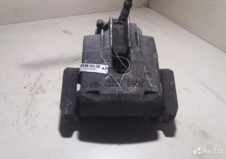 Суппорт задний левый BMW 5-Series/M5