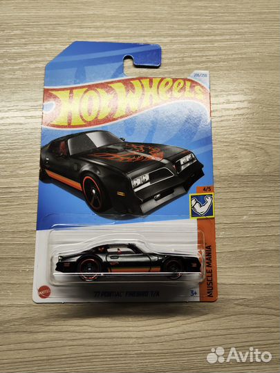 Hot wheels 77 pontiac firebiro