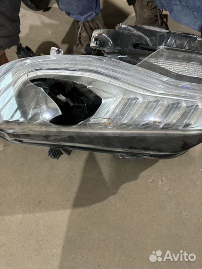 Фара lincoln nautilus 2019