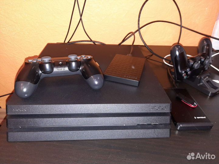 Sony PS4 pro 4K HDR 1TB SSD прошитая 9.0 HEN