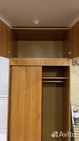 Шкаф полу купе