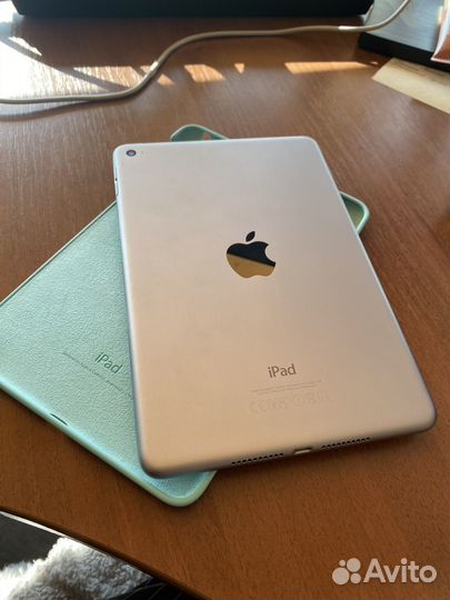 iPad mini 4 128gb