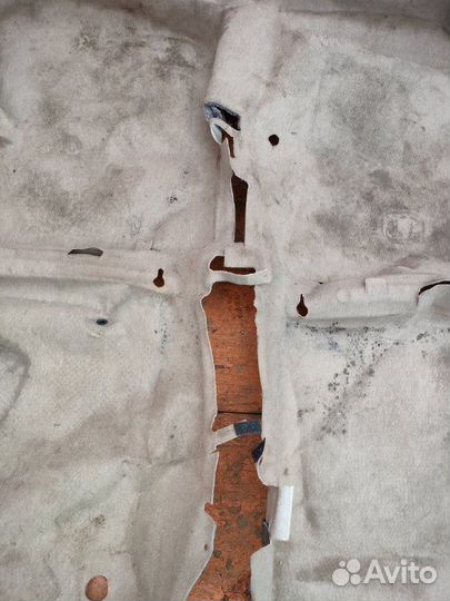 Ковер пола Toyota Corolla Axio NZE141 1NZ-FE