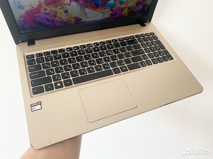 Современный Asus 15.6 / 500GB