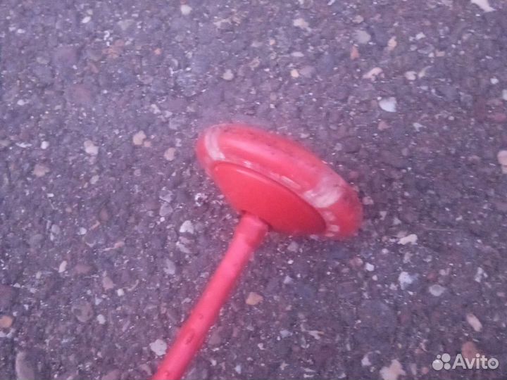 Игрушка для ног б.у