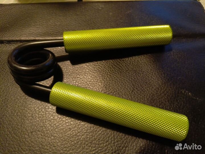 Эспандер кистевой