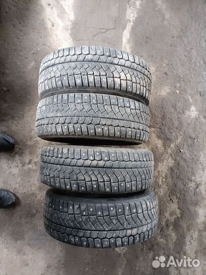 Viatti Bosco Nordico V-523 195/60 R15