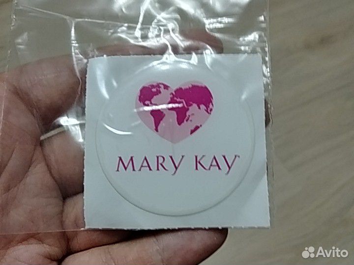 Наклейка на телефон Mary Kay