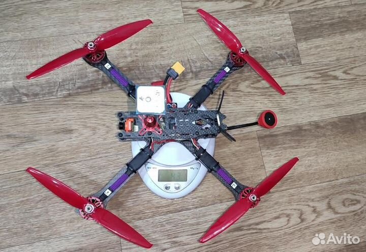 Продам квадрокоптер 
