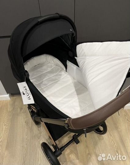 Коляска 3 в 1 Cybex Priam 4 rose gold/chrome