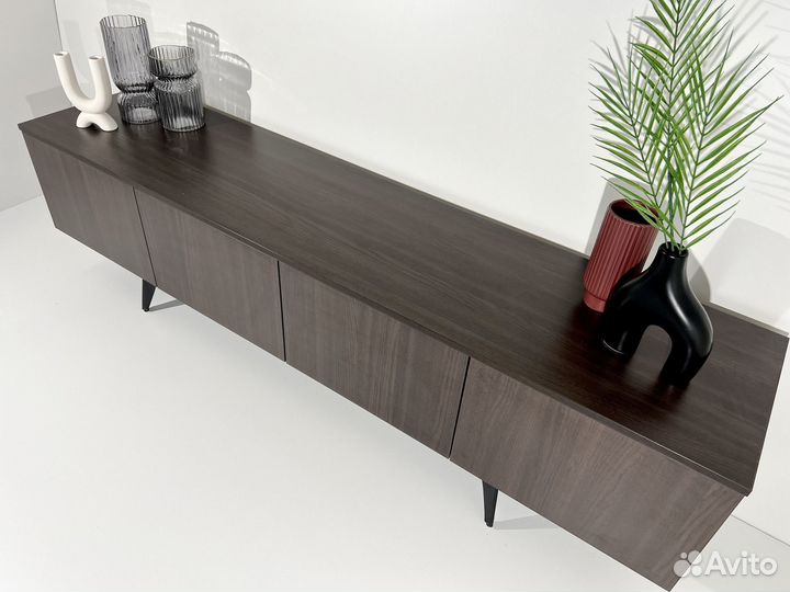 Стойка под телевизор