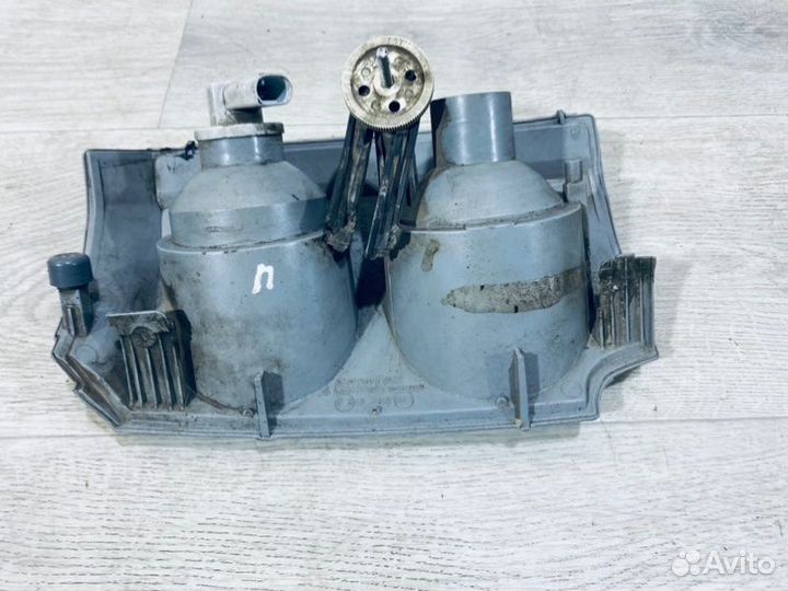 Указатель поворота правый Land Rover Range Rover