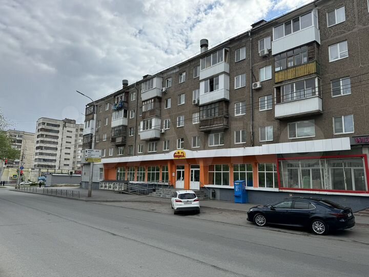 Свободного назначения, 388.9 м²
