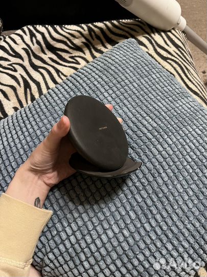 Беспроводная зарядка samsung