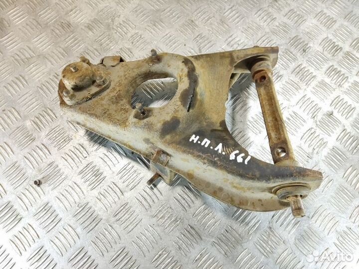 Рычаг передний левый нижний Vaz 2107
