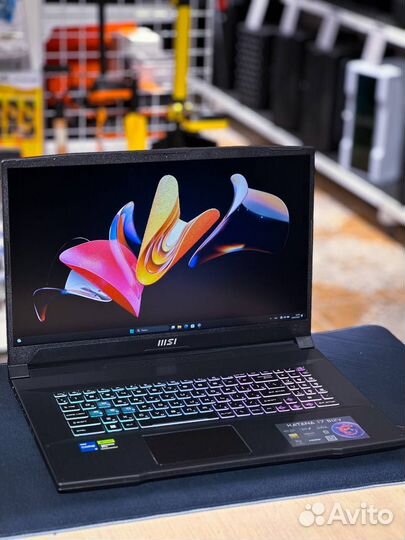 Игровой ноутбук хит Продаж, MSI Katana 17