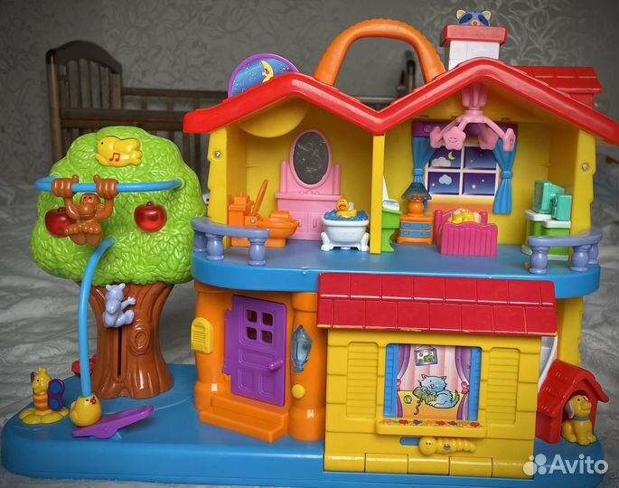 Игрушка Домик бизиборд развивающий