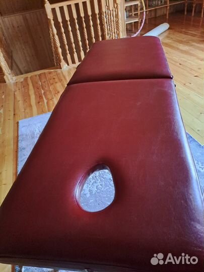 Массажный стол