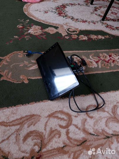 Планшет на машину