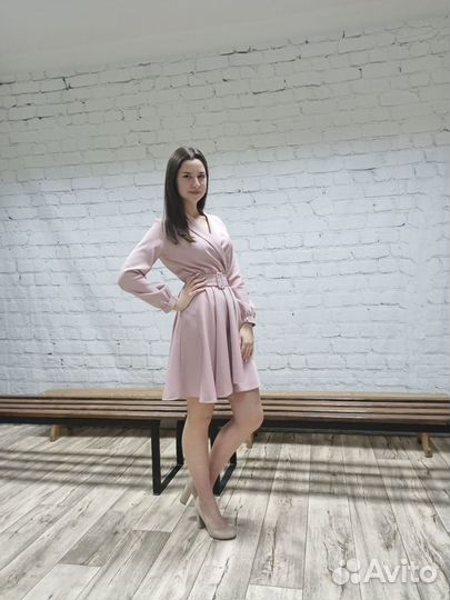 Нарядное женское платье 44 46