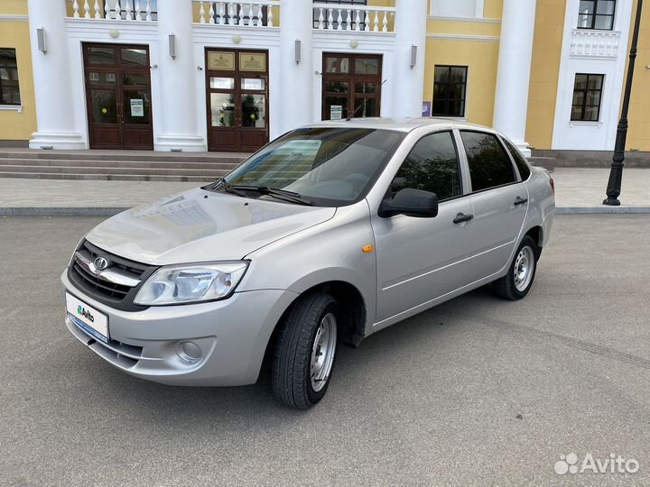 LADA Granta, 2013
