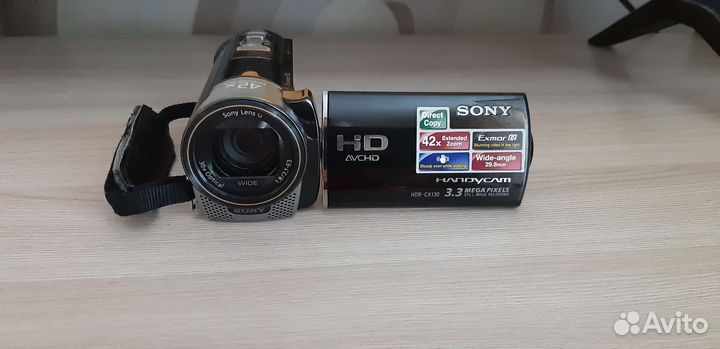 Видеокамера Sony HDR-CX130E