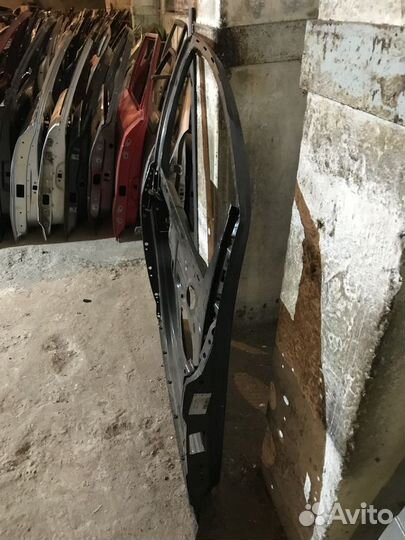 Рамка двери передней правой Volkswagen Golf Plus